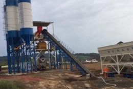 混凝土攪拌站.jpg 混凝土攪拌站.jpg